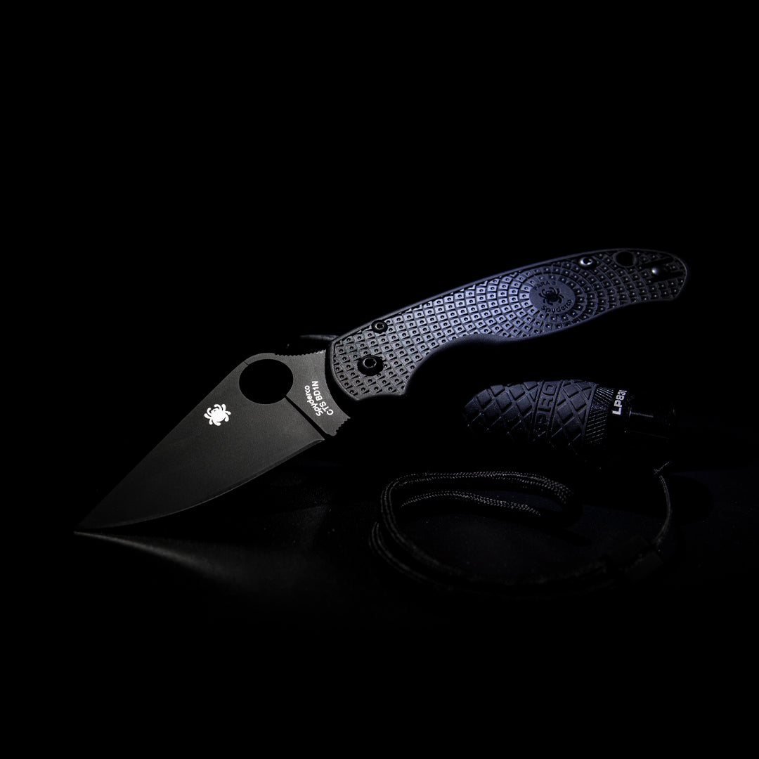Spyderco Para 3 Lightweight Black DLC 2.93" CTS BD1N FRN Folding Knife C223PBBK