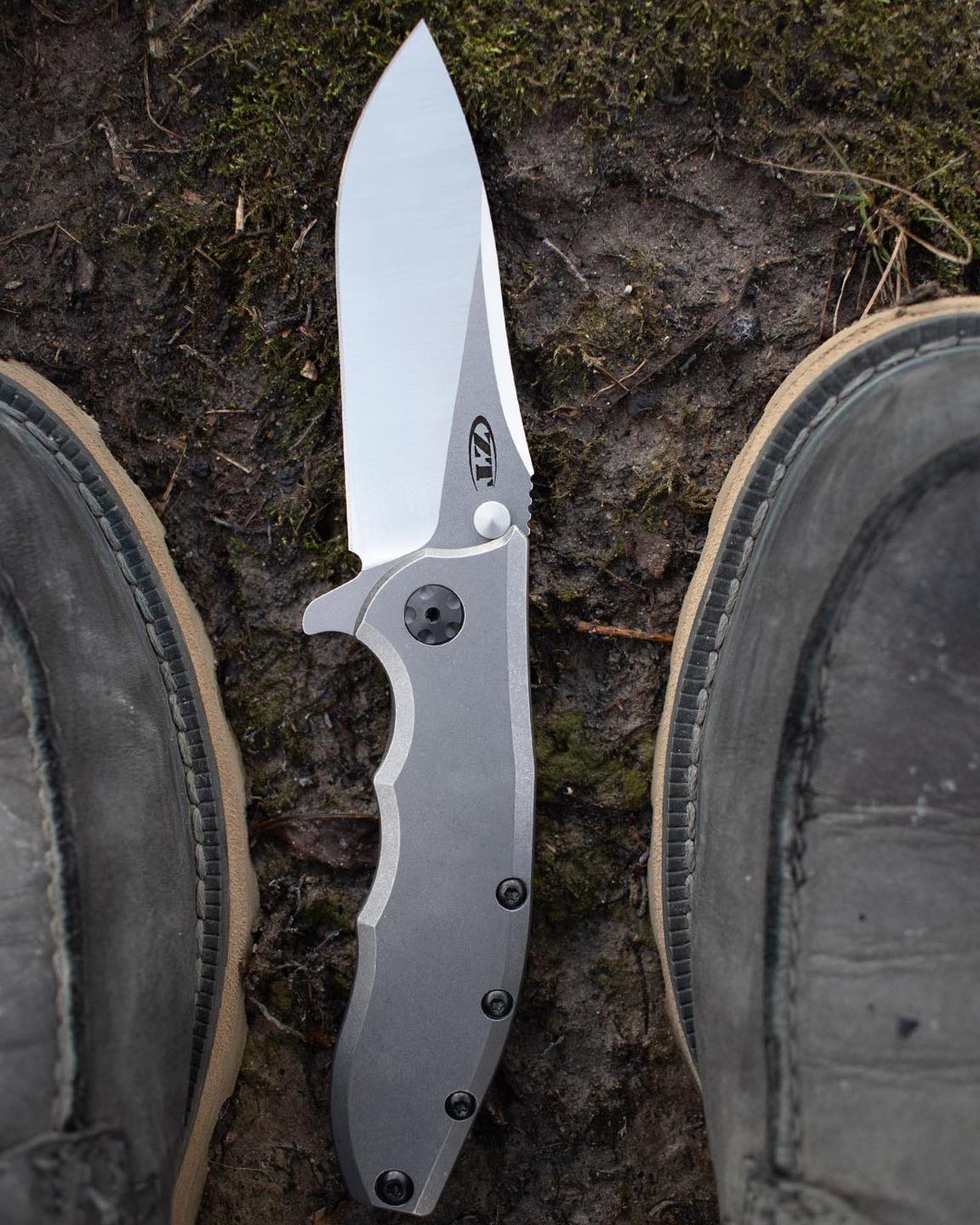 Zero Tolerance 0562TI Hinderer Slicer 3.5" CPM Magnacut Titanium Folding Knife