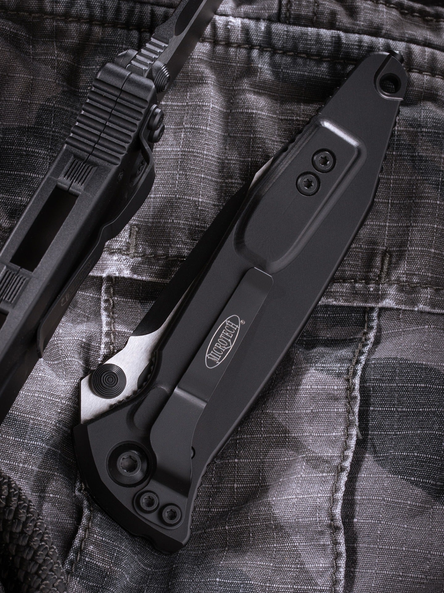 Microtech SOCOM Elite S/E 4" M390MK Two-Tone Black Aluminium Folding Knife