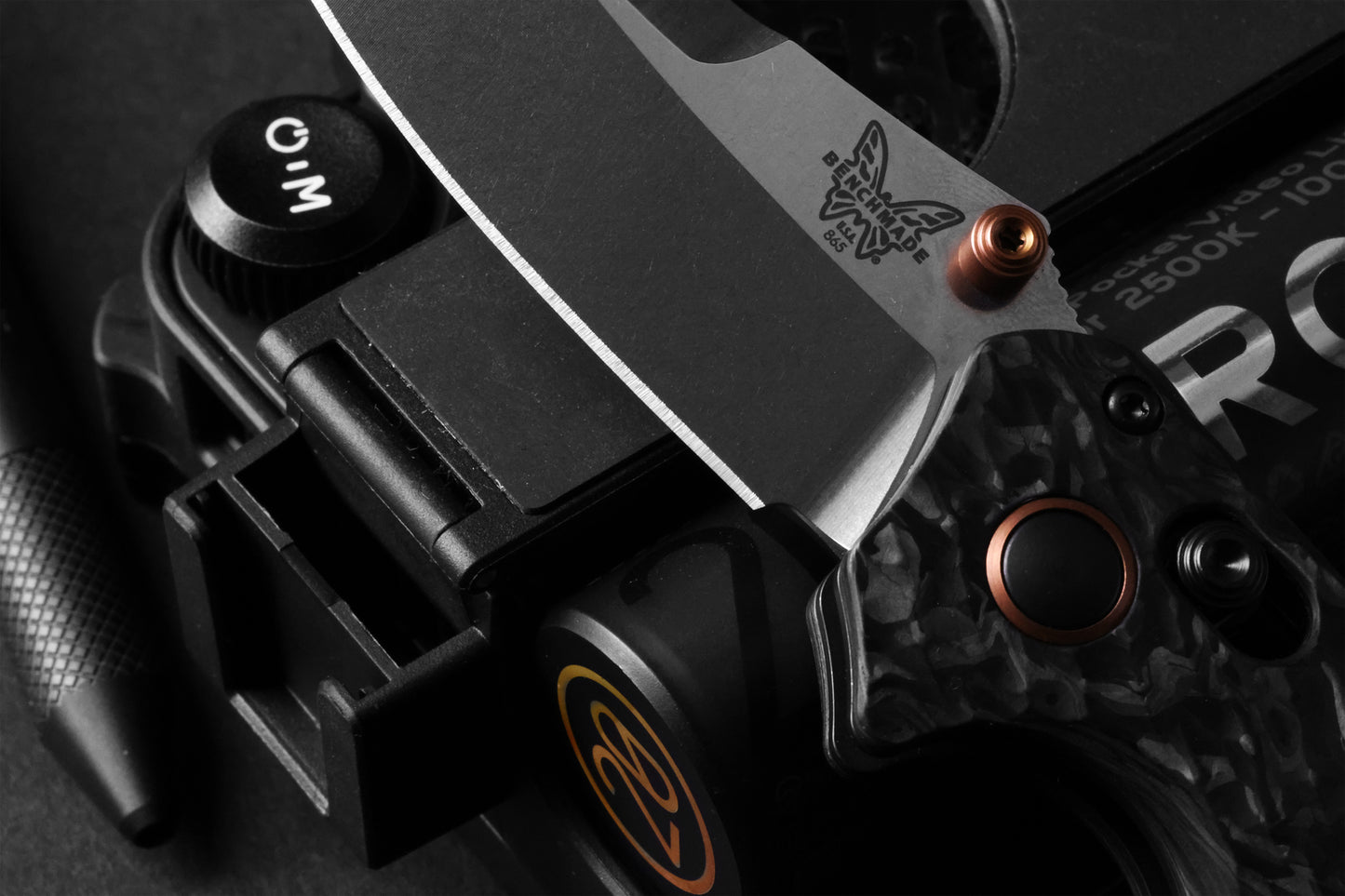 Benchmade 865-02 Mini Bedlam 3.45" S90V Stonewash Marbled Carbon Fiber Folding Knife