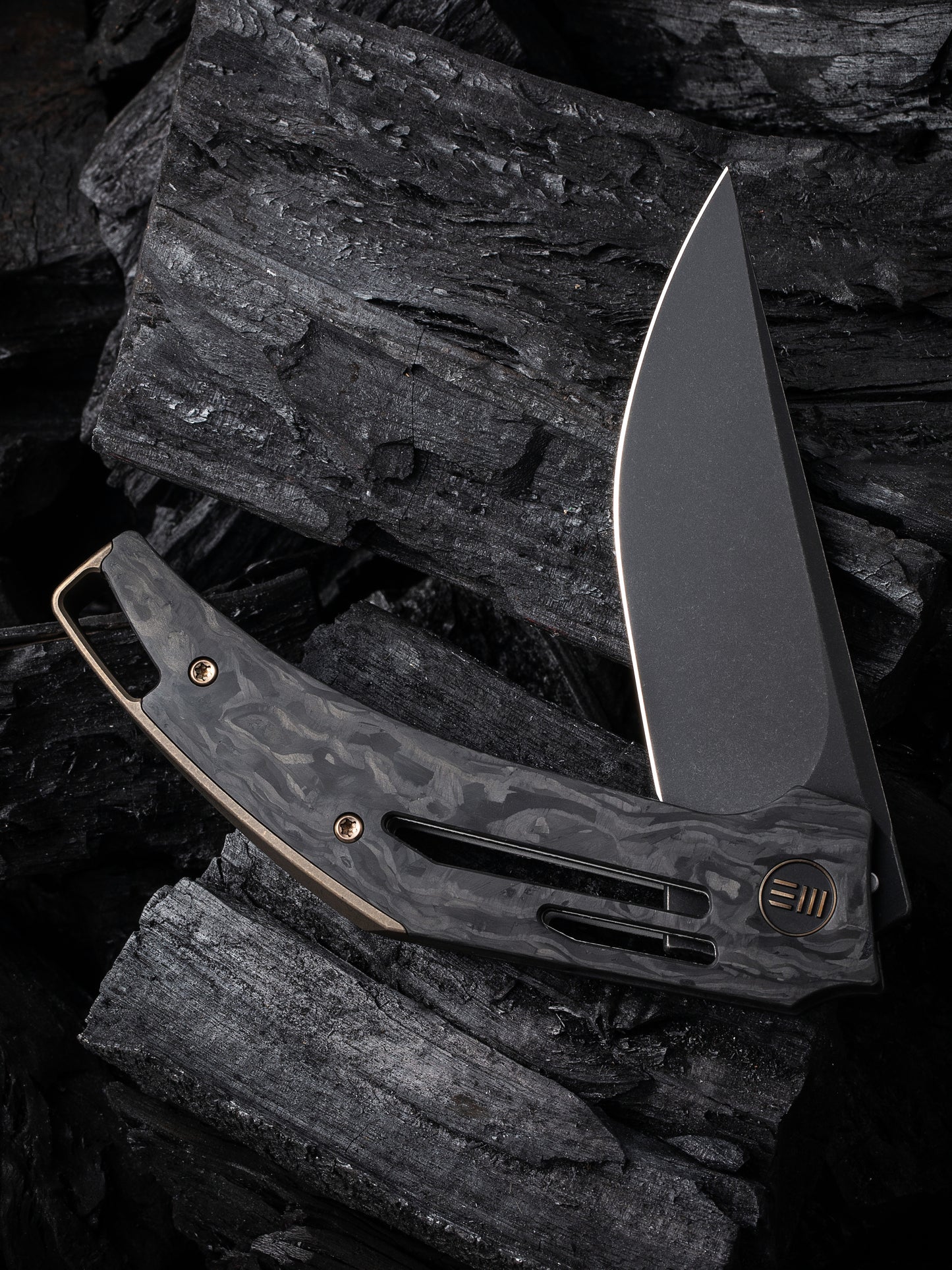 WE Speedliner 3.39" CPM 20CV Black Stonewashed Shredded Carbon Fiber Folding Knife by Tashi Bharucha WE22045B-2