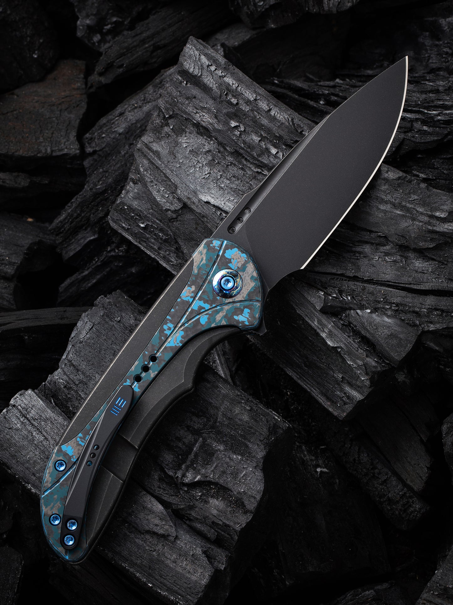 WE Equivik 3.48" CPM 20CV Black Arctic Storm Fat Carbon Fiber Titanium Folding Knife WE23020-4