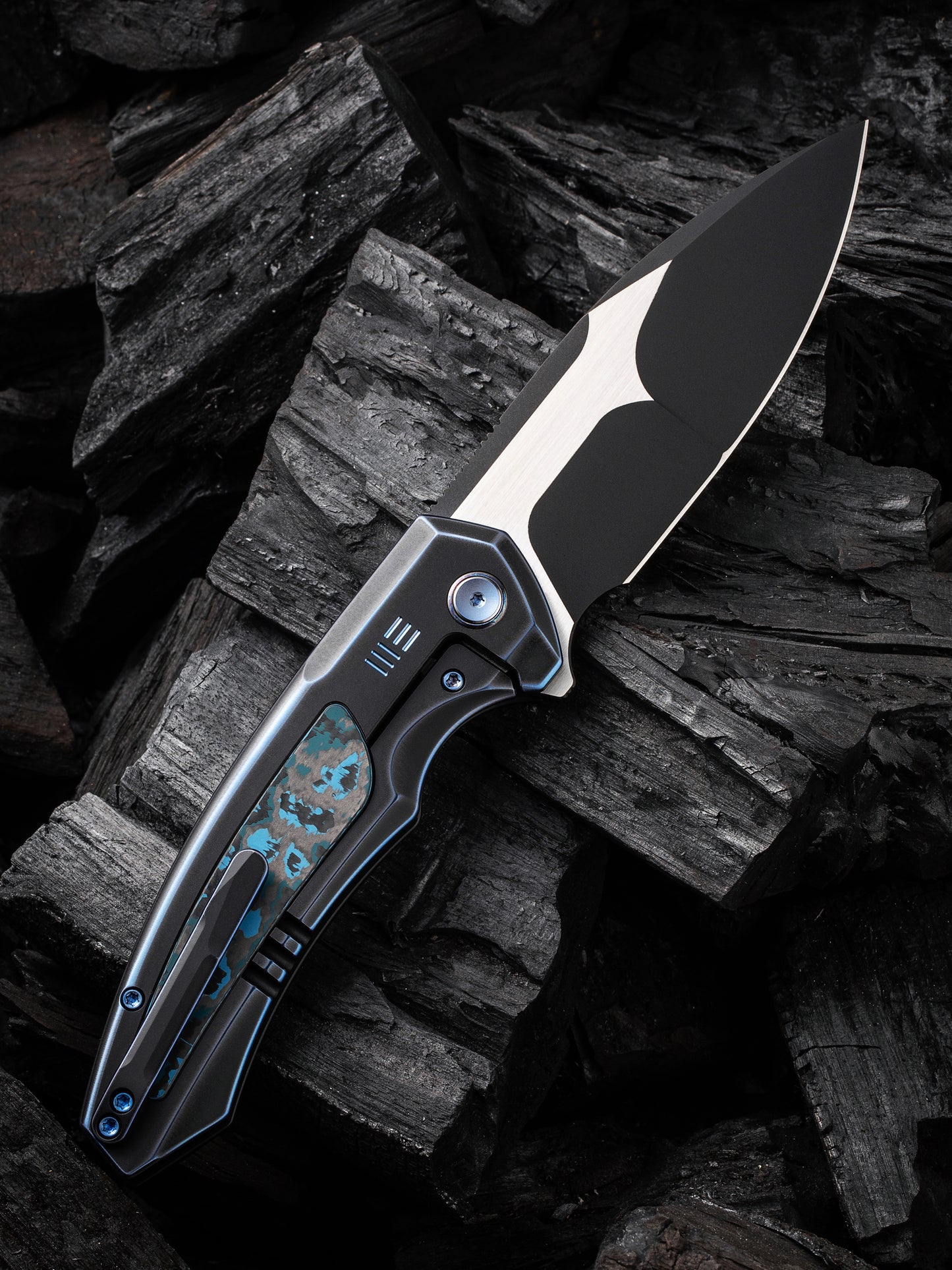 WE Hyperactive 3.8" Vanax Blue/Black Arctic Storm Fat Carbon Fiber Titanium Folding Knife WE23030-3