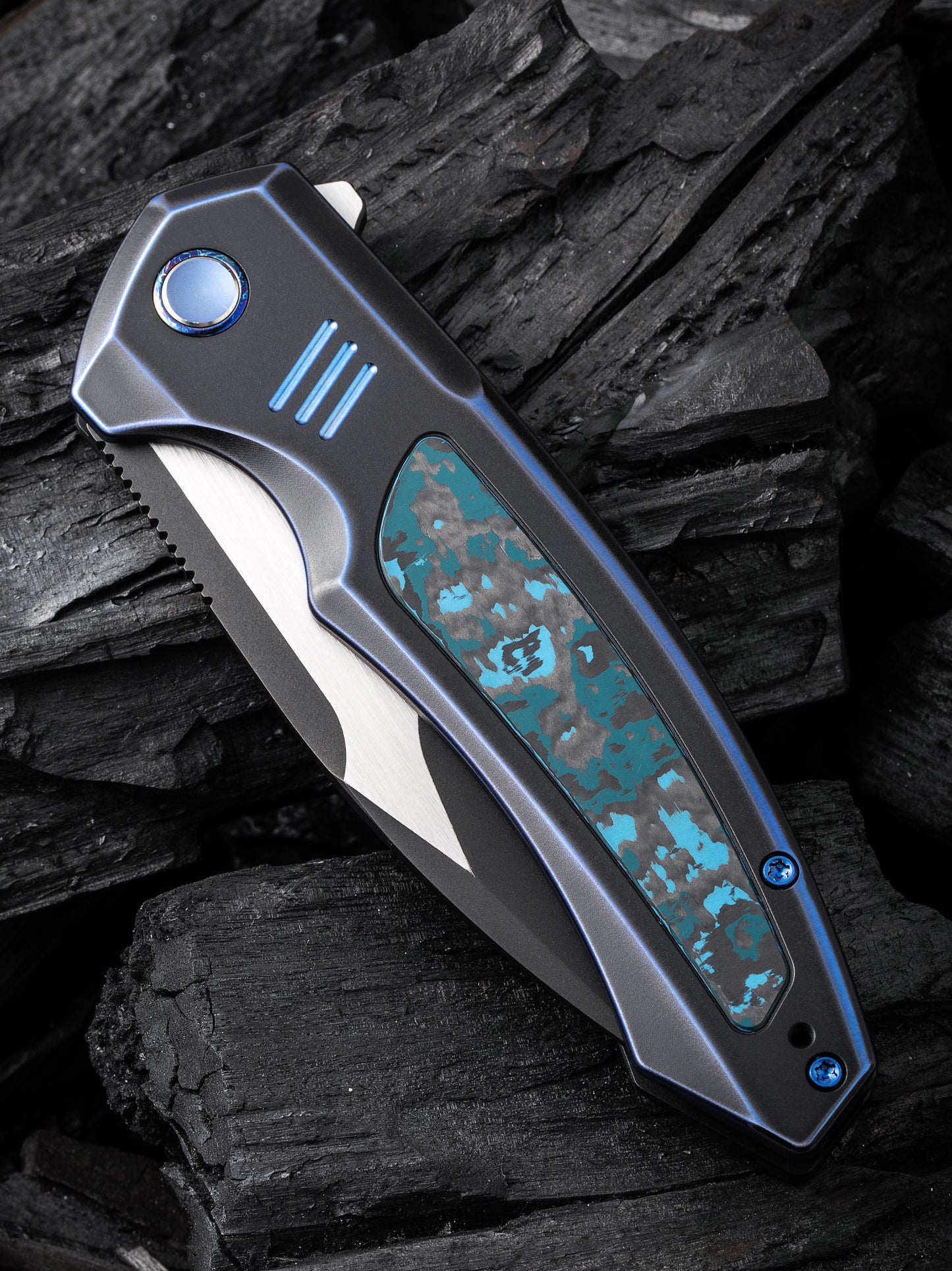 WE Hyperactive 3.8" Vanax Blue/Black Arctic Storm Fat Carbon Fiber Titanium Folding Knife WE23030-3