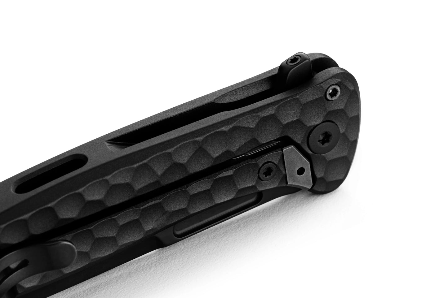 LionSteel Emmet 2.83" Magnacut Old Black / Black Aluminium Integral Folding Knife EM01A BB