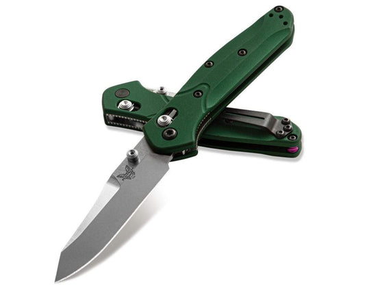 Benchmade 945 Mini Osborne AXIS 2.92" CPM-S30V Green Aluminum Folding Knife