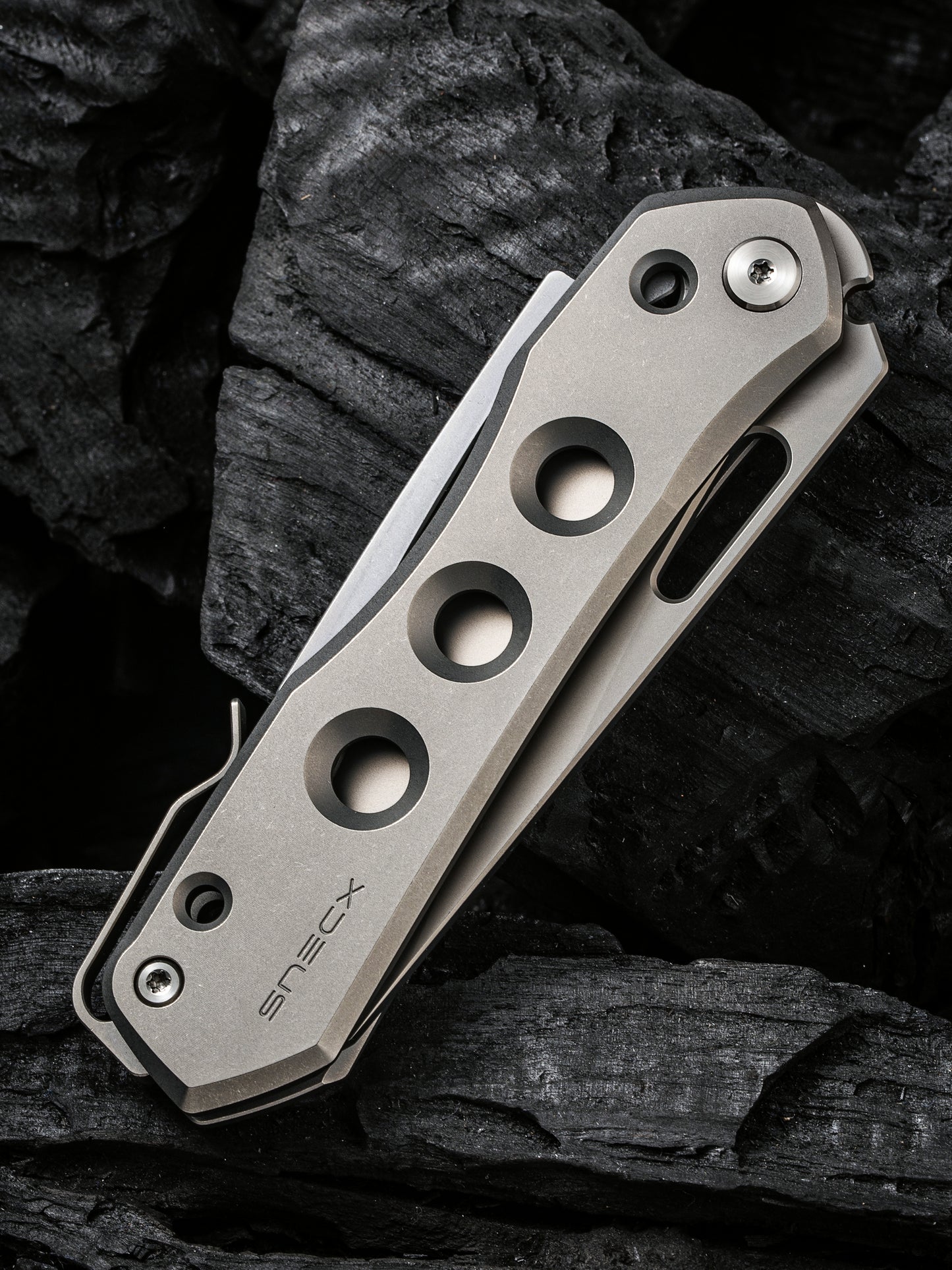 WE Snecx Vision R 3.54" CPM 20CV Gray Titanium Superlock Folding Knife WE21031-1