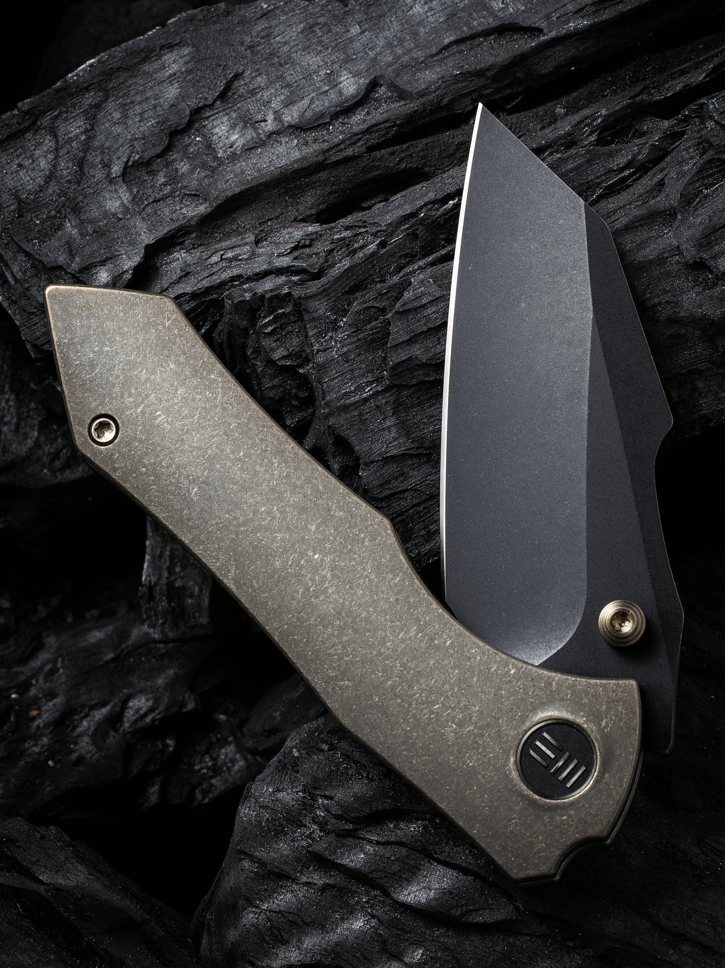 WE Knife High-Fin 2.98" CPM 20CV Bronze Titanium Folding Knife WE22005-2