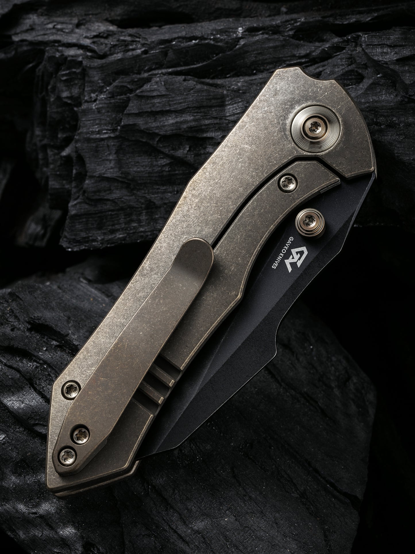 WE Knife High-Fin 2.98" CPM 20CV Bronze Titanium Folding Knife WE22005-2