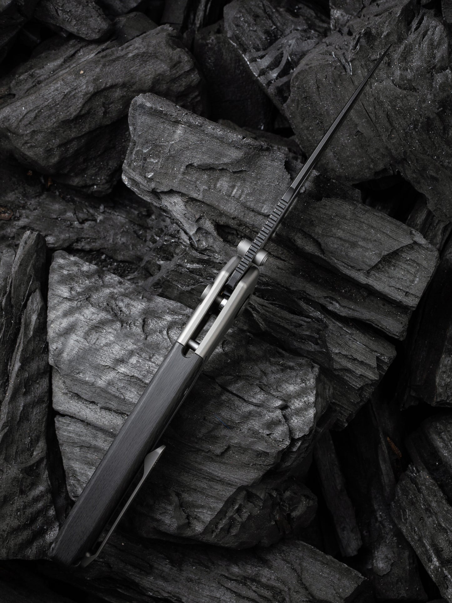 WE Ziffius Limited Edition 3.7" Black CPM 20CV Twill Carbon Fiber Integral Spacer Titanium Folding Knife WE22024A-1