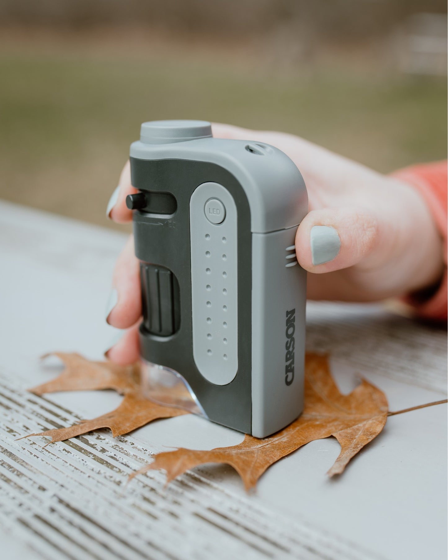 Carson MicroBrite Plus 60x-120x LED Lighted Zoom Pocket Microscope MM-300