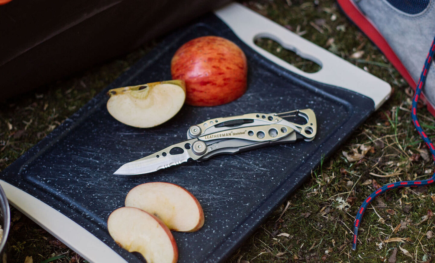 Leatherman Skeletool 4" Stainless Steel Multi Tool