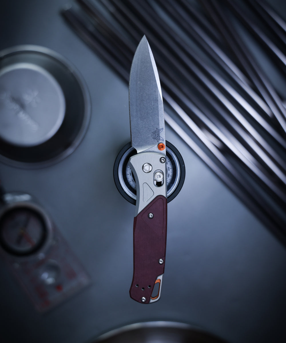 Benchmade 535-09 Bugout 3.24" CPM-S90V Folding Knife with Aluminium / Redstone Richlite Handle