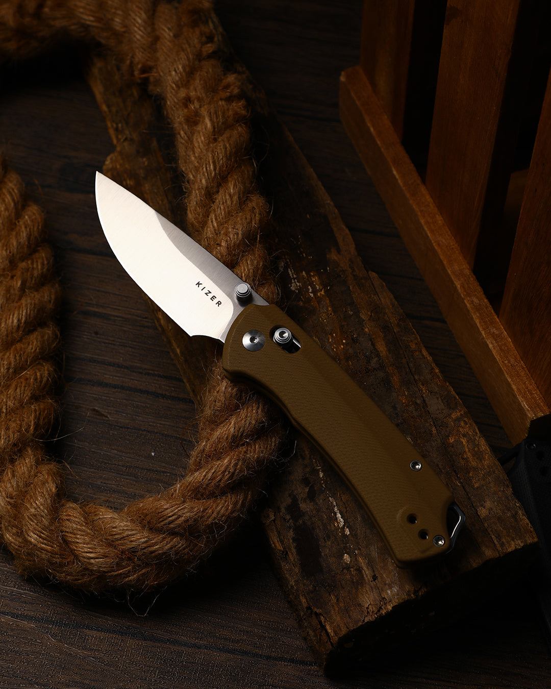 Kizer T1 CD 3.2" Nitro-V Brown G10 Clutch-Lock Folding Knife by Uli Hennicke V3490.2CA2