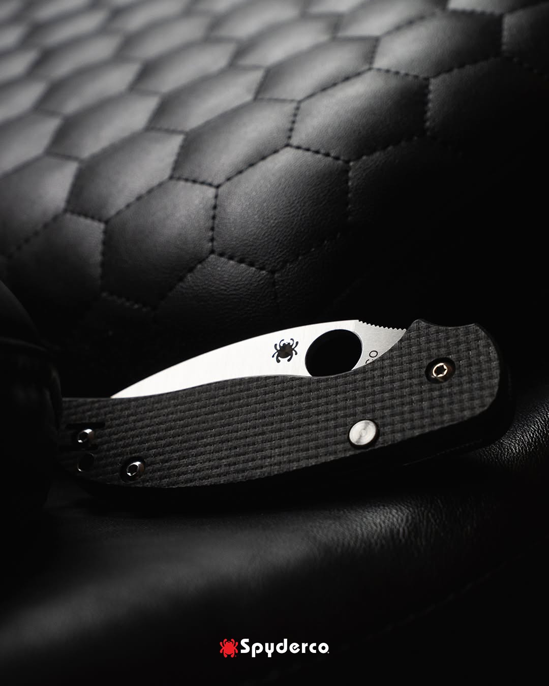 Spyderco Sage 6 Button Compression Lock 3" CPM S30V Carbon Fiber G10 Folding Knife C123CFBCLP
