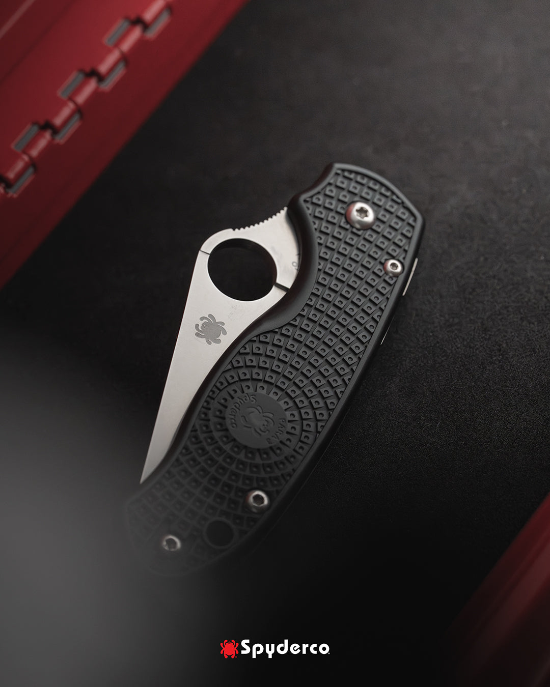 Spyderco Para 3 Lightweight 2.93" CTS BD1N FRN Folding Knife C223PBK