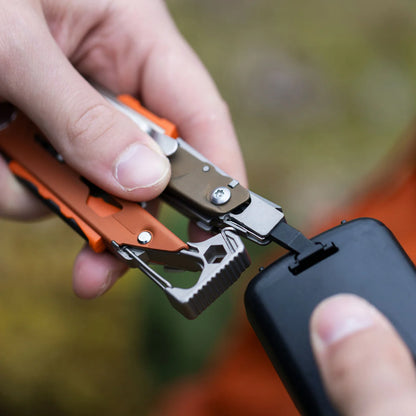 Leatherman Signal Mesa Verde 4.5" Multi Tool with Nylon Sheath