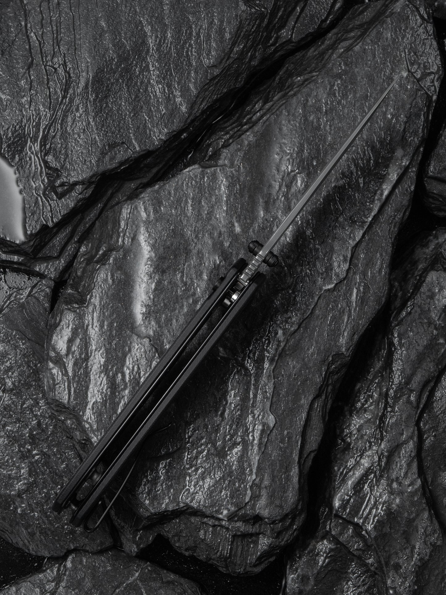 Civivi Brazen Tanto 3.46" Damascus Carbon Fiber G10 Folding Knife C19059C-DS1