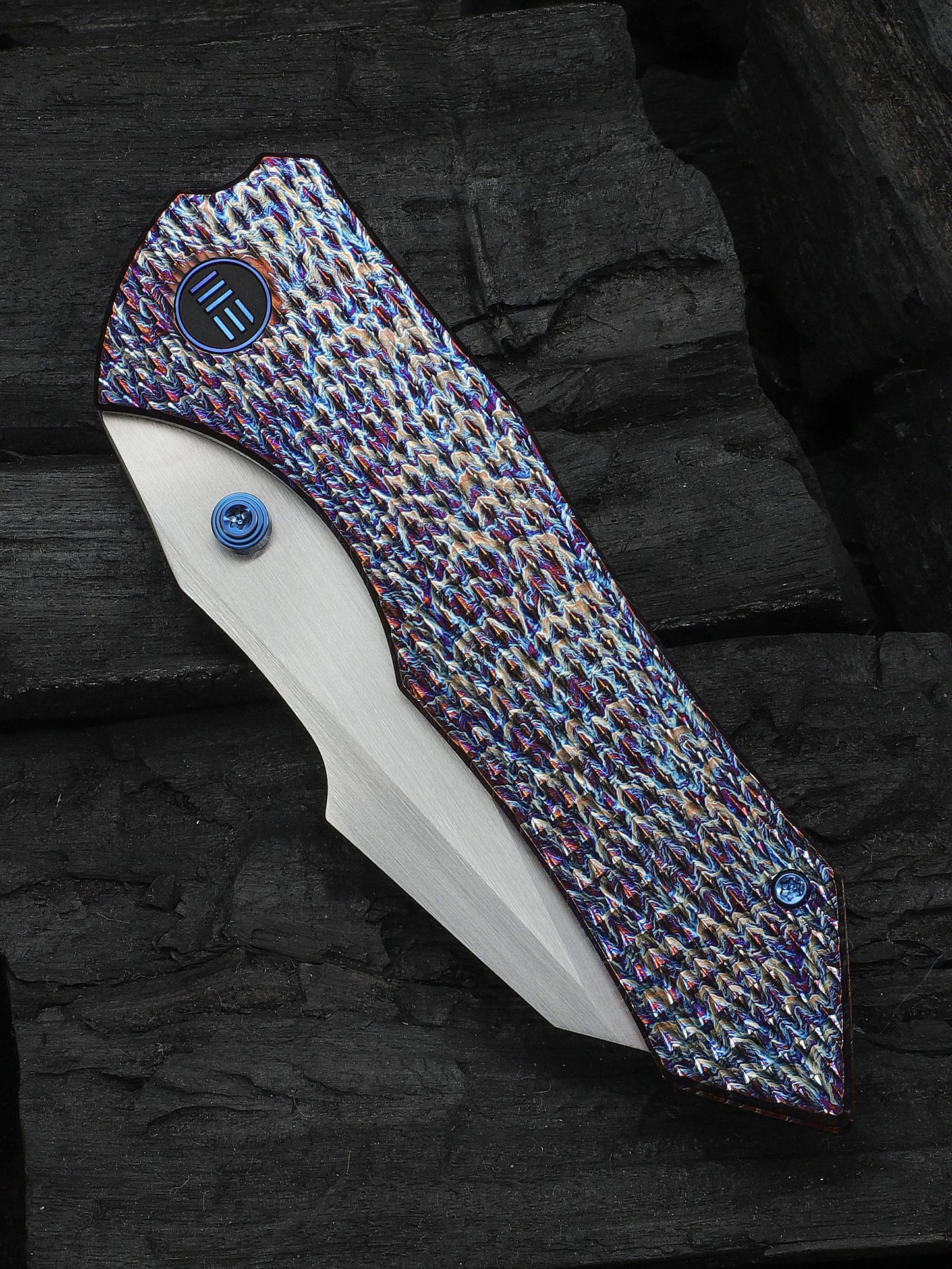 WE Knife High-Fin XL 3.48" CPM 20CV Flamed Titanium Folding Knife WE24010-5