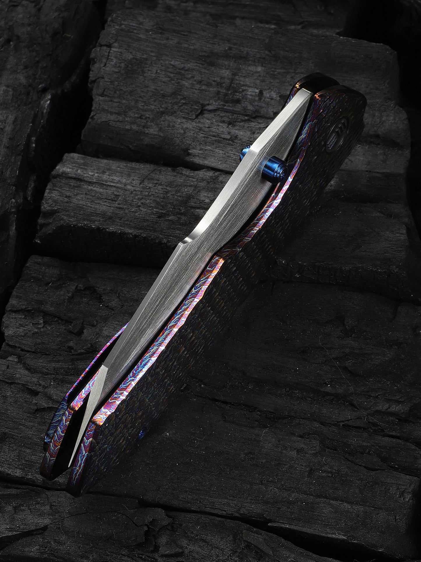 WE Knife High-Fin XL 3.48" CPM 20CV Flamed Titanium Folding Knife WE24010-5