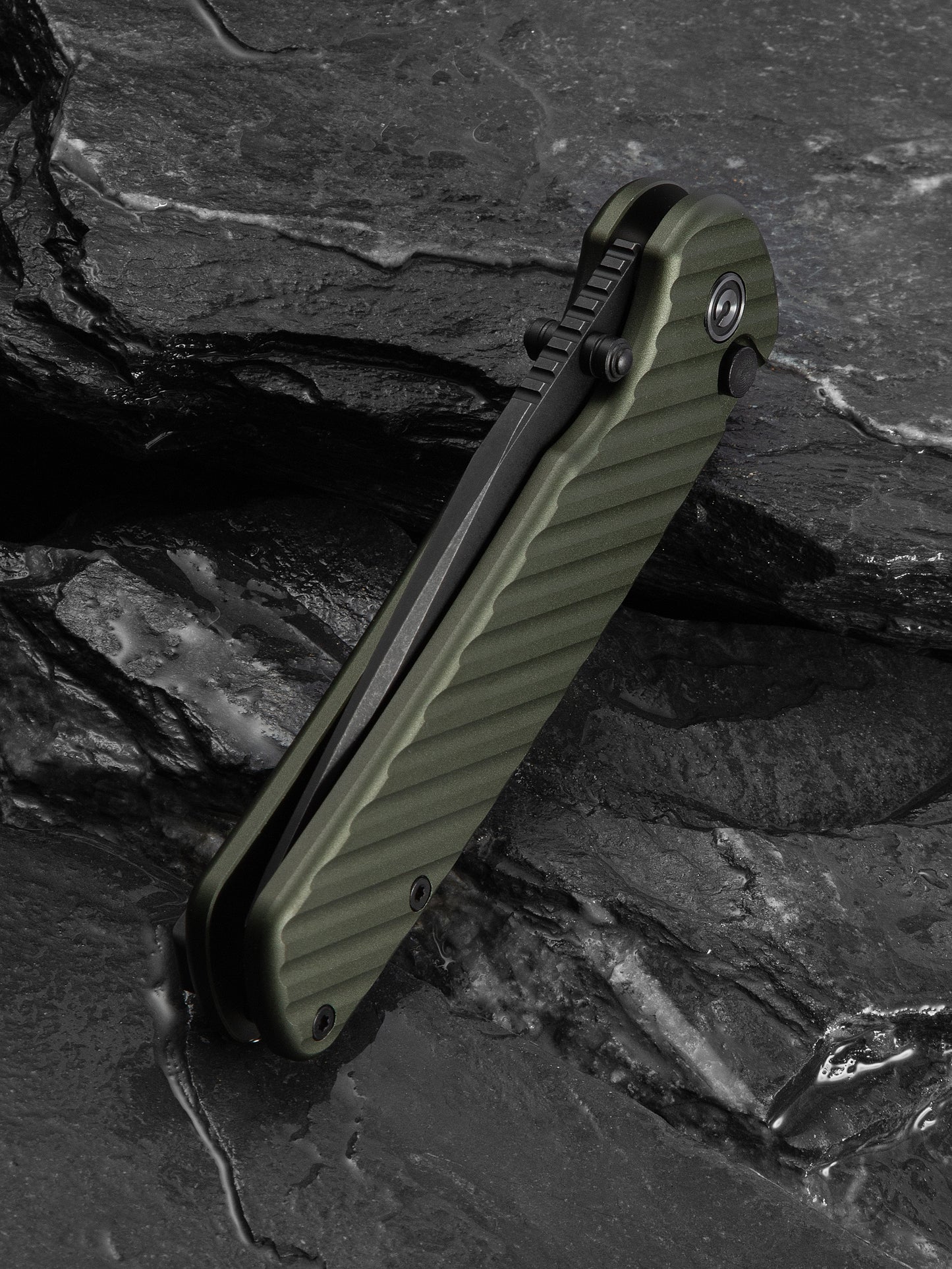 Civivi Iron Tide 3.24" Sandvik 14C28N Forest Green Aluminium Button-Lock Folding Knife C25011-2