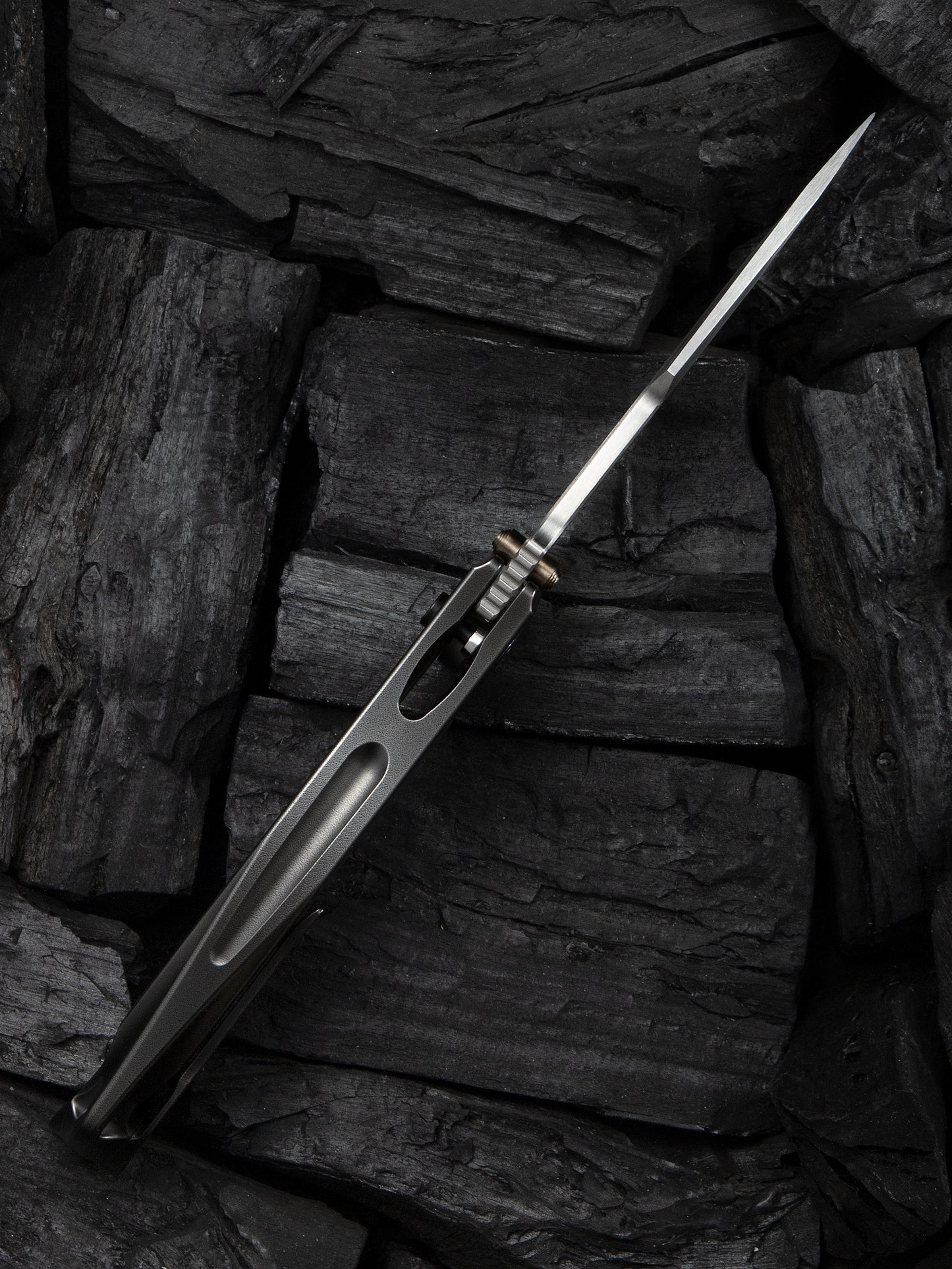 WE Tighe Down 4" Bohler M390 Gray Orange Peel Titanium Rose Carbon Fiber Folding Knife WE24054-2