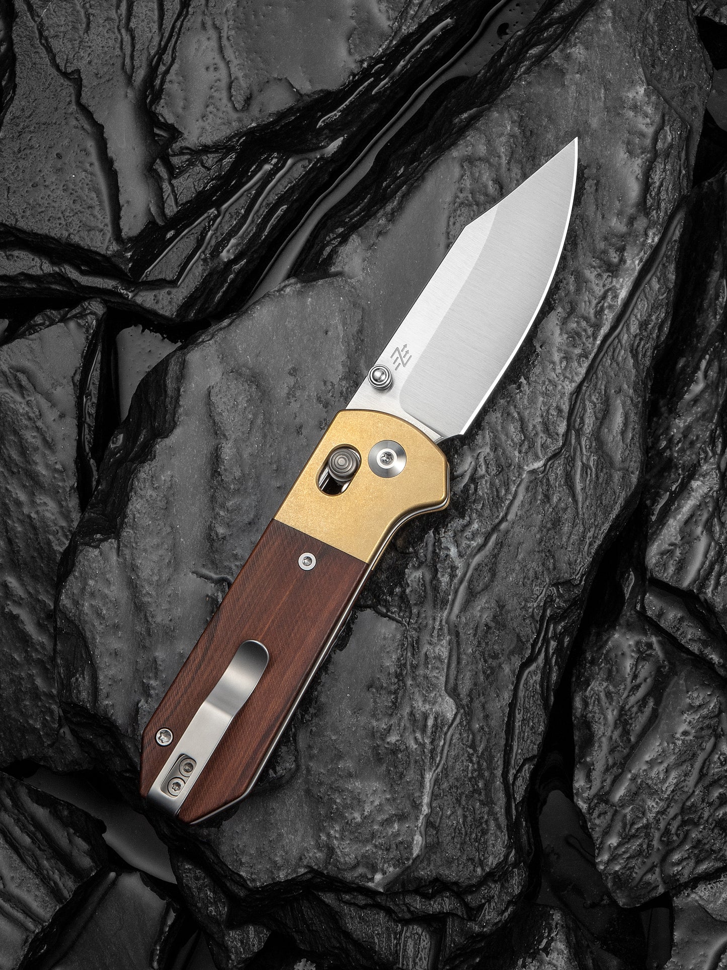 Civivi Yonder Clip Point 2.88" Sandvik 14C28N Guibourtia Wood Brass Crossbar Lock Folding Knife C25026-1