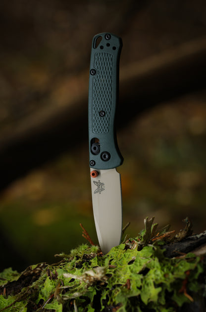 Benchmade 533TN-2601 Mini Bugout 2.82" ELMAX McMillan Tan Cerakote Taiga Green Grivory Folding Knife