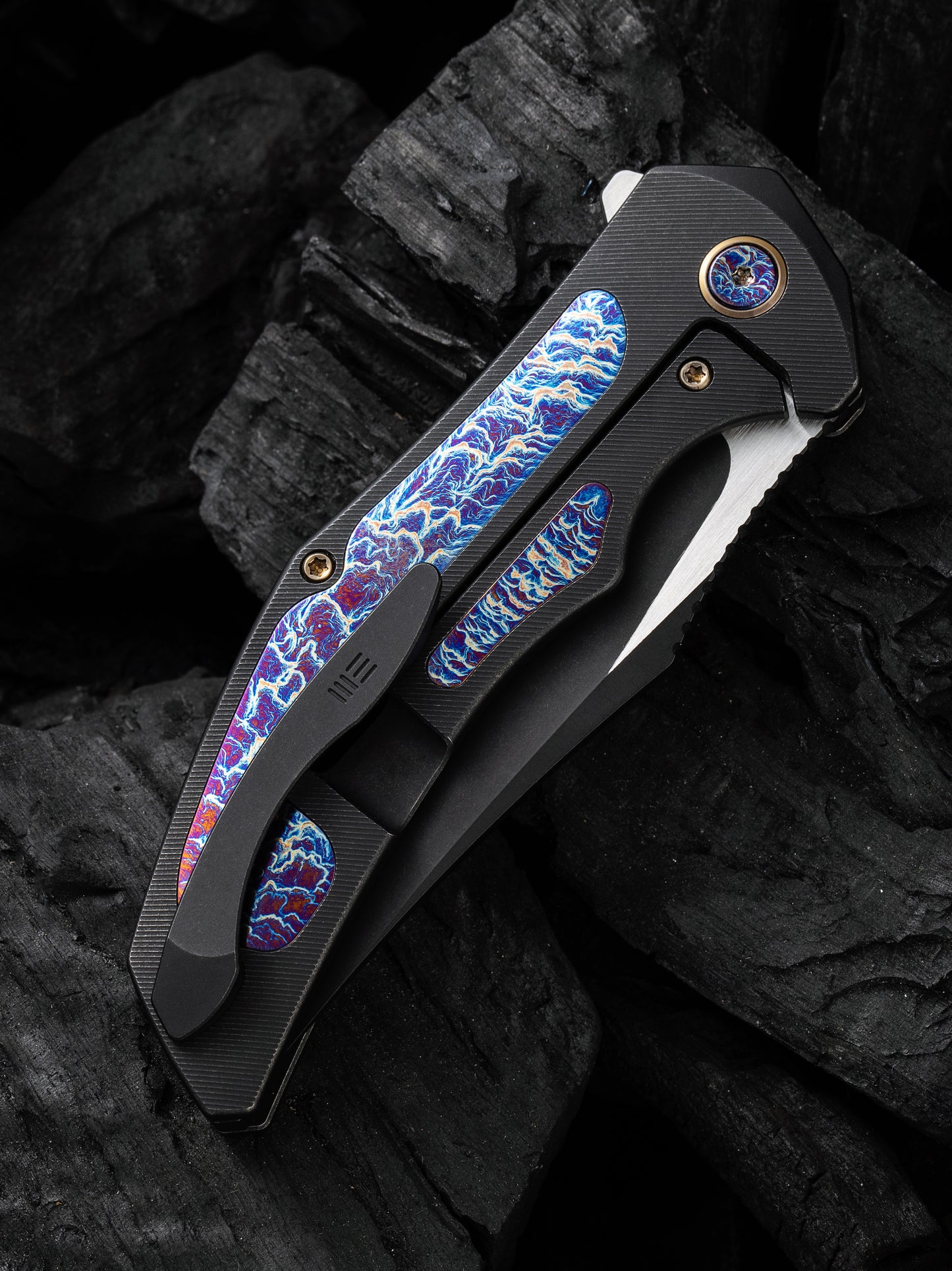 WE Magnetron 3.76" CPM 20CV Black Flamed Titanium Folding Knife WE18058-4