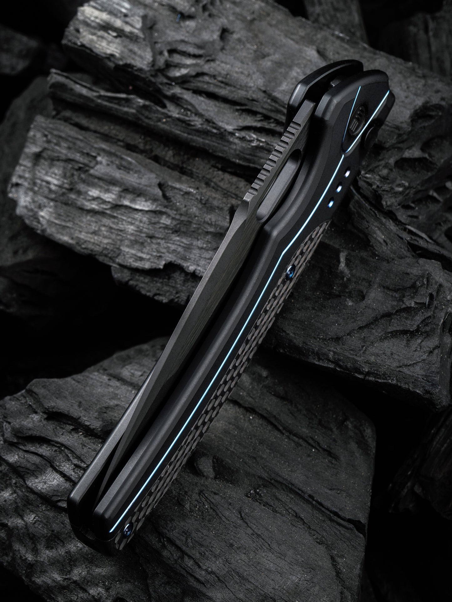 WE Exciton Limited Edition 3.68" CPM 20CV Black/Black Twill Carbon Fiber Integral Spacer Folding Knife WE22038A-2