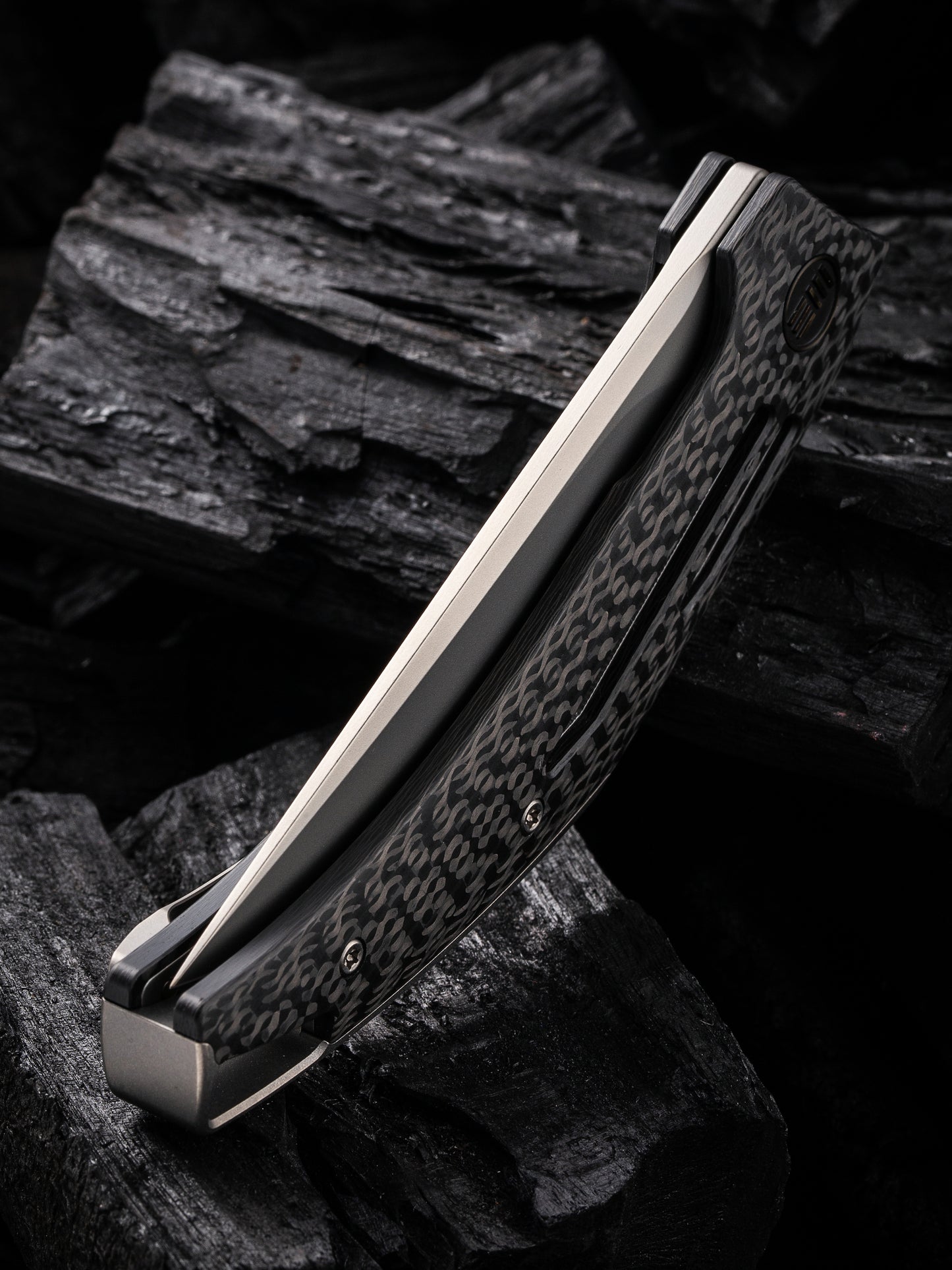 WE Speedliner 3.39" CPM 20CV Twill Carbon Fiber Folding Knife by Tashi Bharucha WE22045B-1