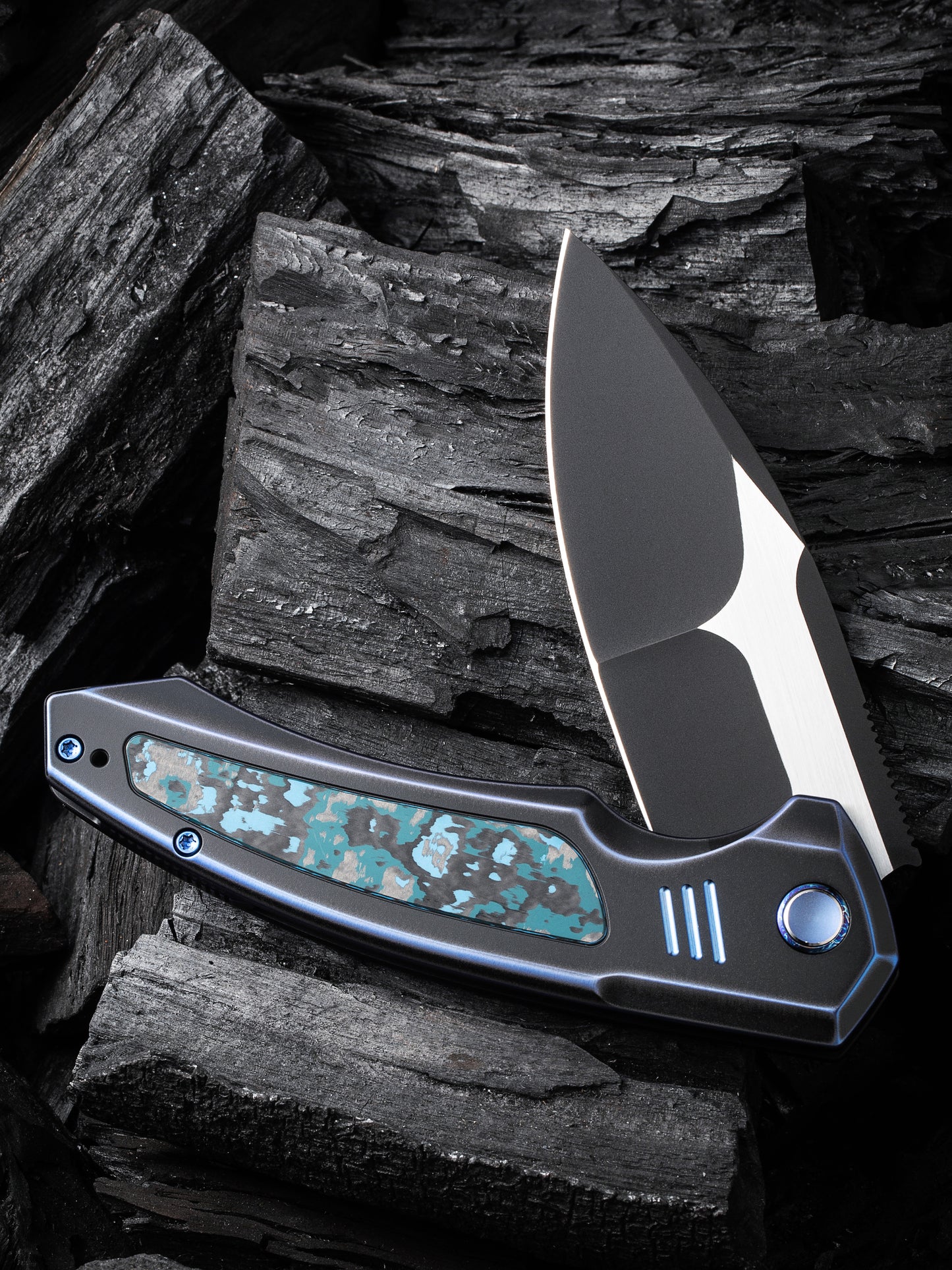 WE Hyperactive 3.8" Vanax Blue/Black Arctic Storm Fat Carbon Fiber Titanium Folding Knife WE23030-3