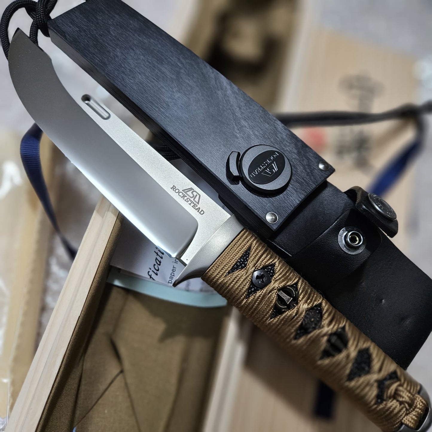 Rockstead UN-ZDP 5.51" Polished ZDP189/VG-10 Kincha Silk Rayskin Fixed Blade Knife