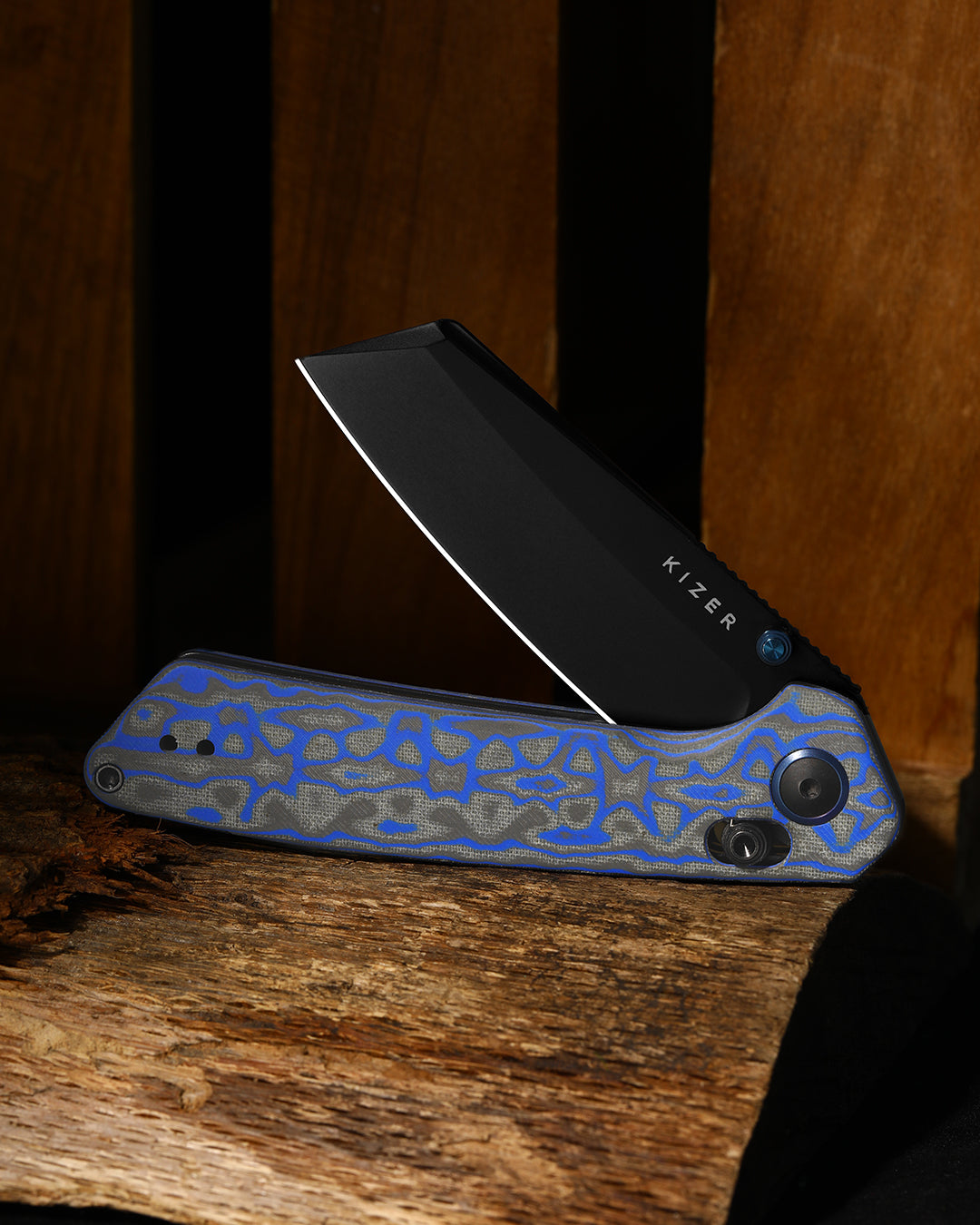Kizer Madrac Clutch-Lock 3.06" Nitro-V Blue Vortex Micarta Folding Knife V3693A4