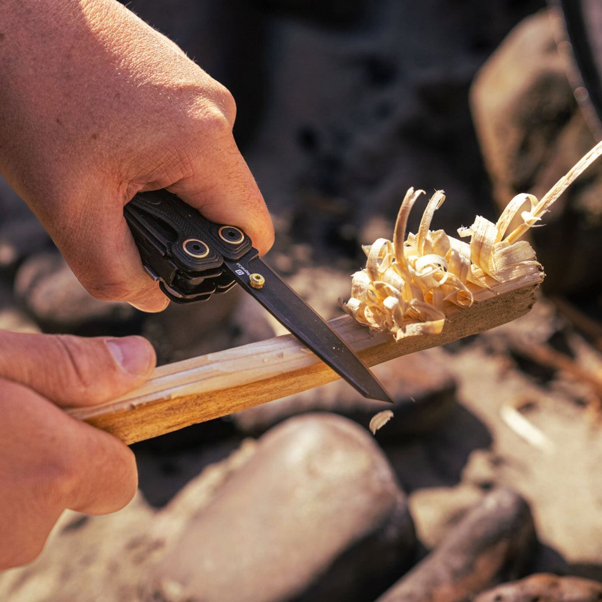 Leatherman Wave Alpha Obsidian 4" Magnacut G10 Multi Tool
