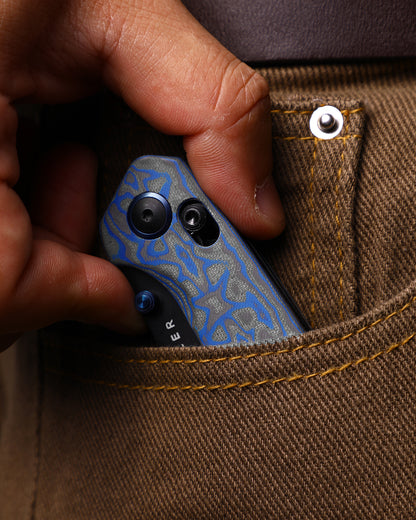 Kizer Madrac Clutch-Lock 3.06" Nitro-V Blue Vortex Micarta Folding Knife V3693A4