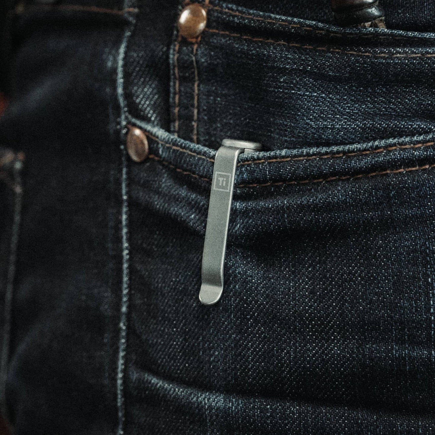 Big Idea Design Base Line Stonewashed Titanium Bolt-Action Pen