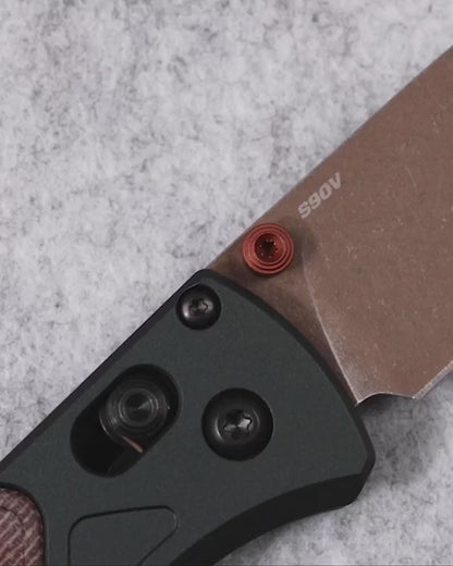 Benchmade 535FE-2602 Bugout 3.24" CPM-S90V Taiga Green Aluminium/Micarta Folding Knife
