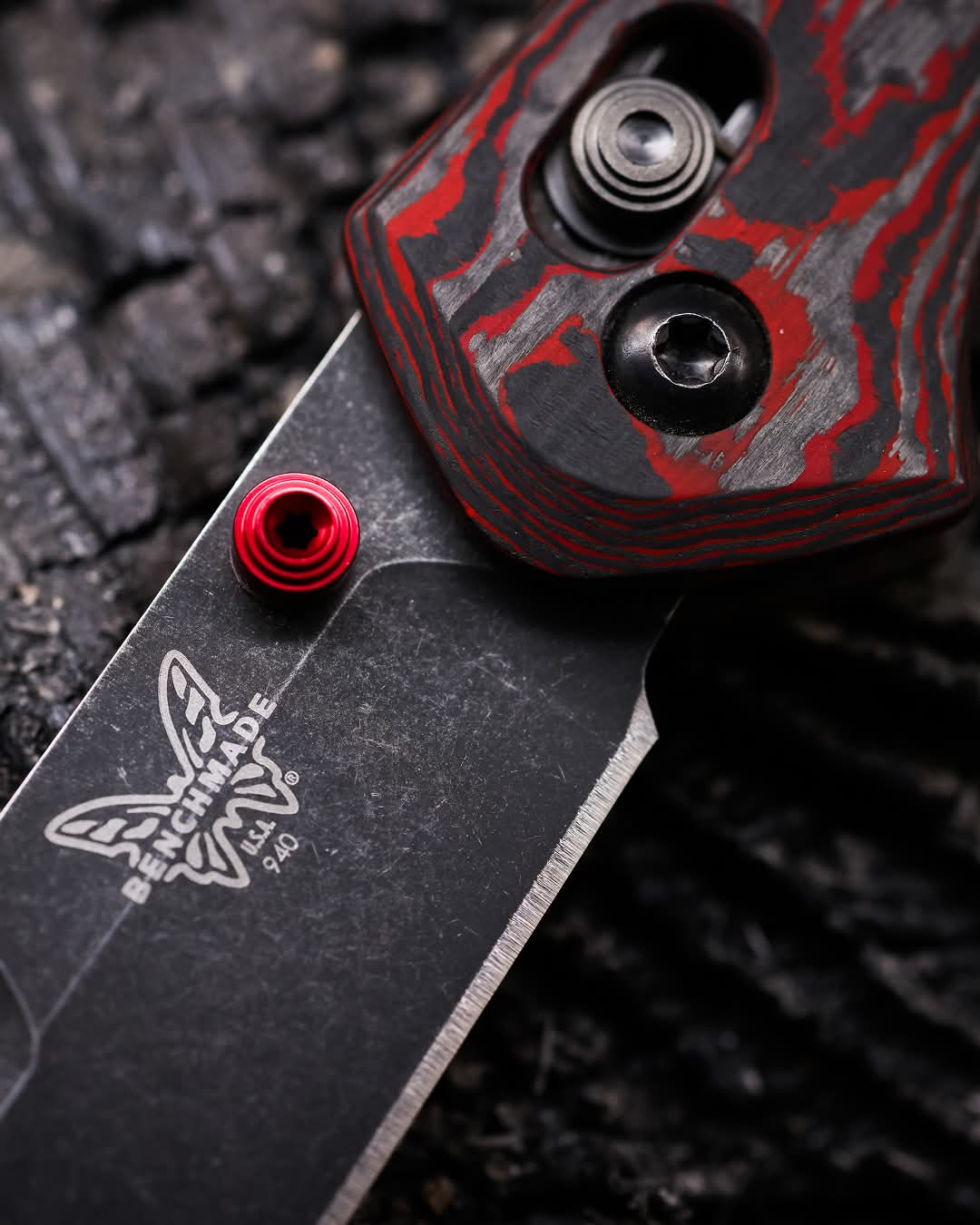 Benchmade 940BK-2502 Osborne Limited Edition 3.4" CPM-Magnacut DLC Lava Flow Fatcarbon Folding Knife