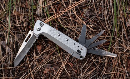 Leatherman Free K4X 4.5" Magnetic Locking Multi Tool Folding Knife