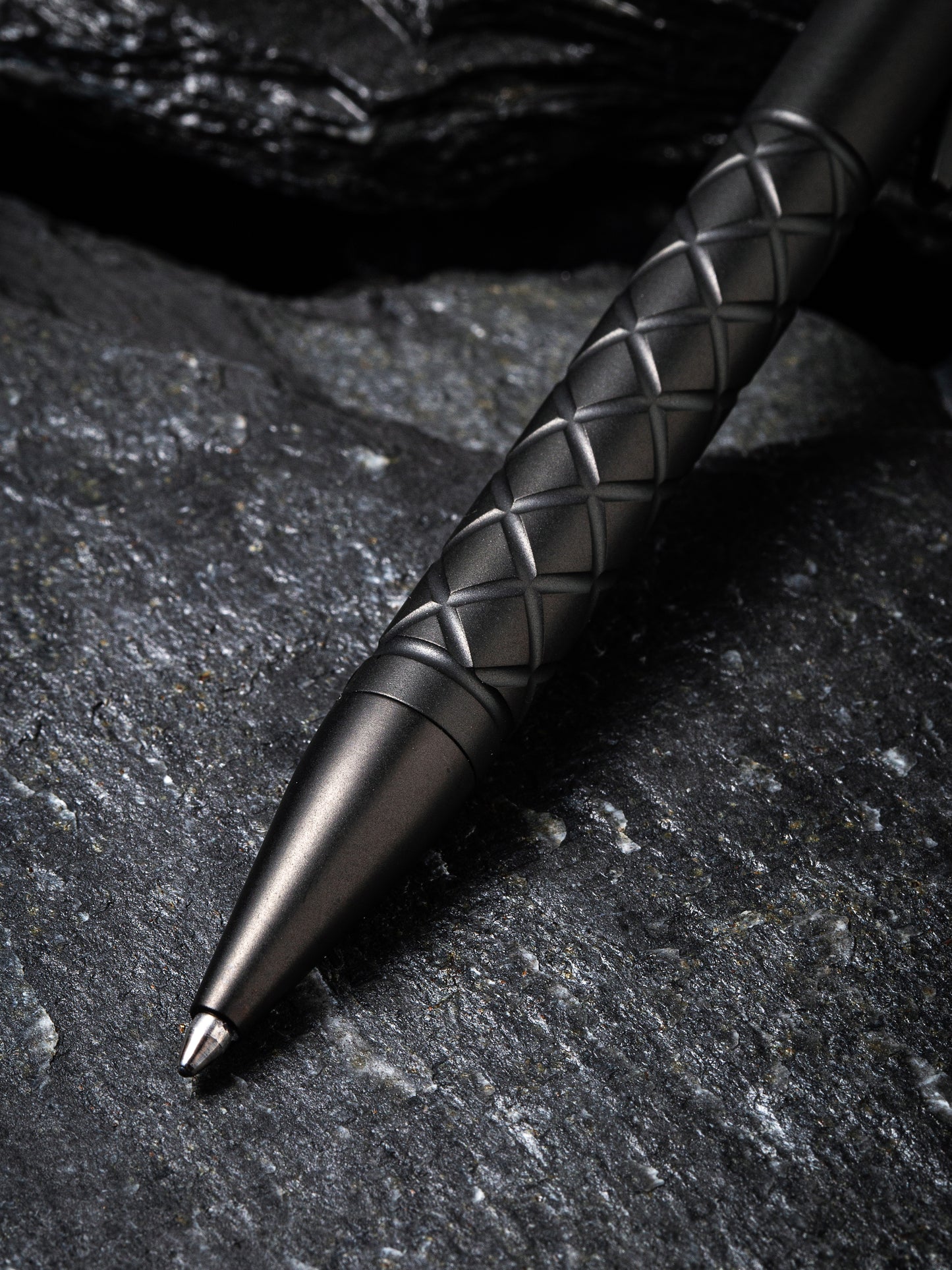 Civivi Coronet 5" Black Titanium Pen with Spinner Bearing Top CP-02B