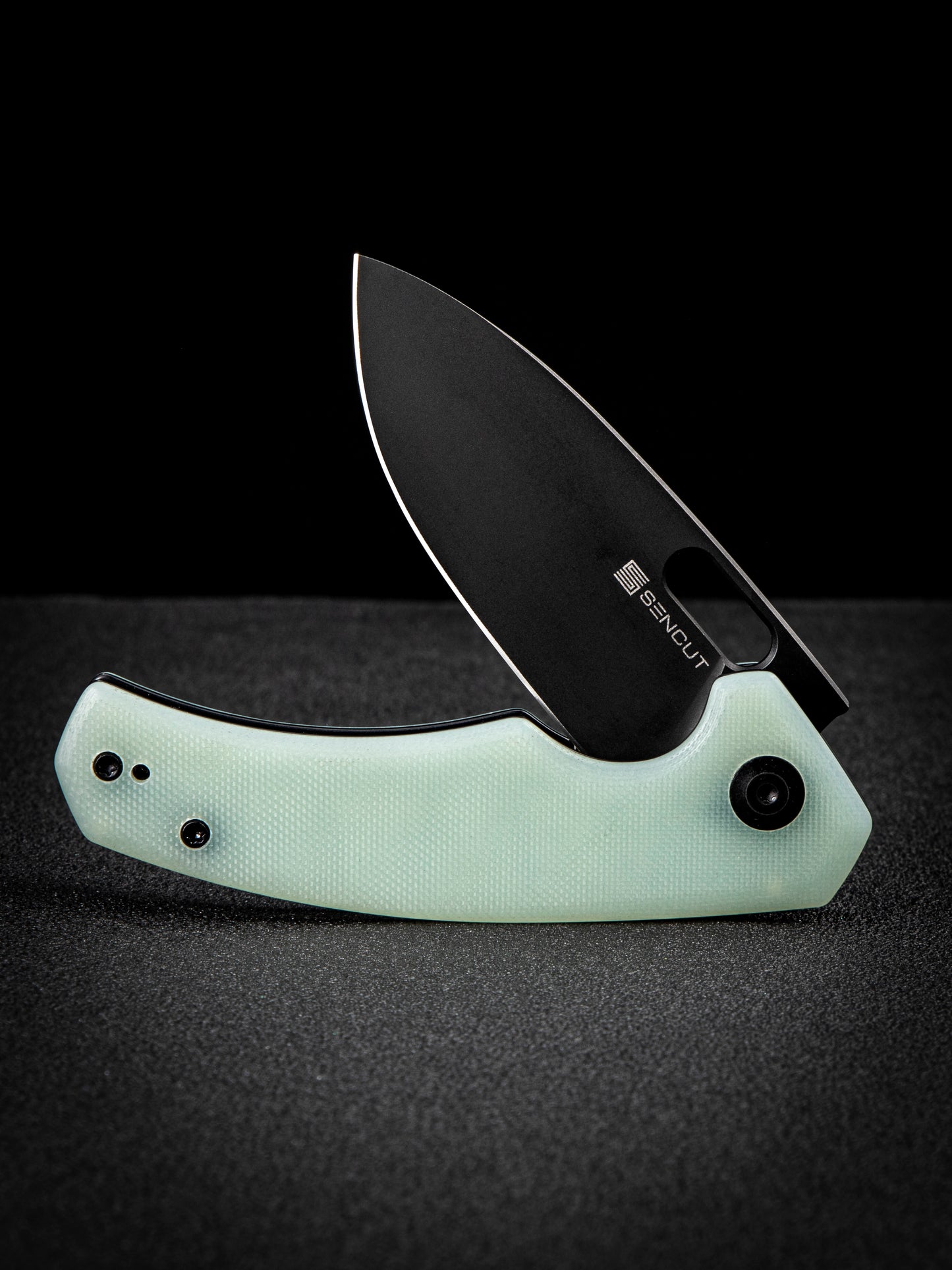 Sencut Acumen 2.98" 9Cr18MoV Black Stonewashed Natural G10 Folding Knife SA06C