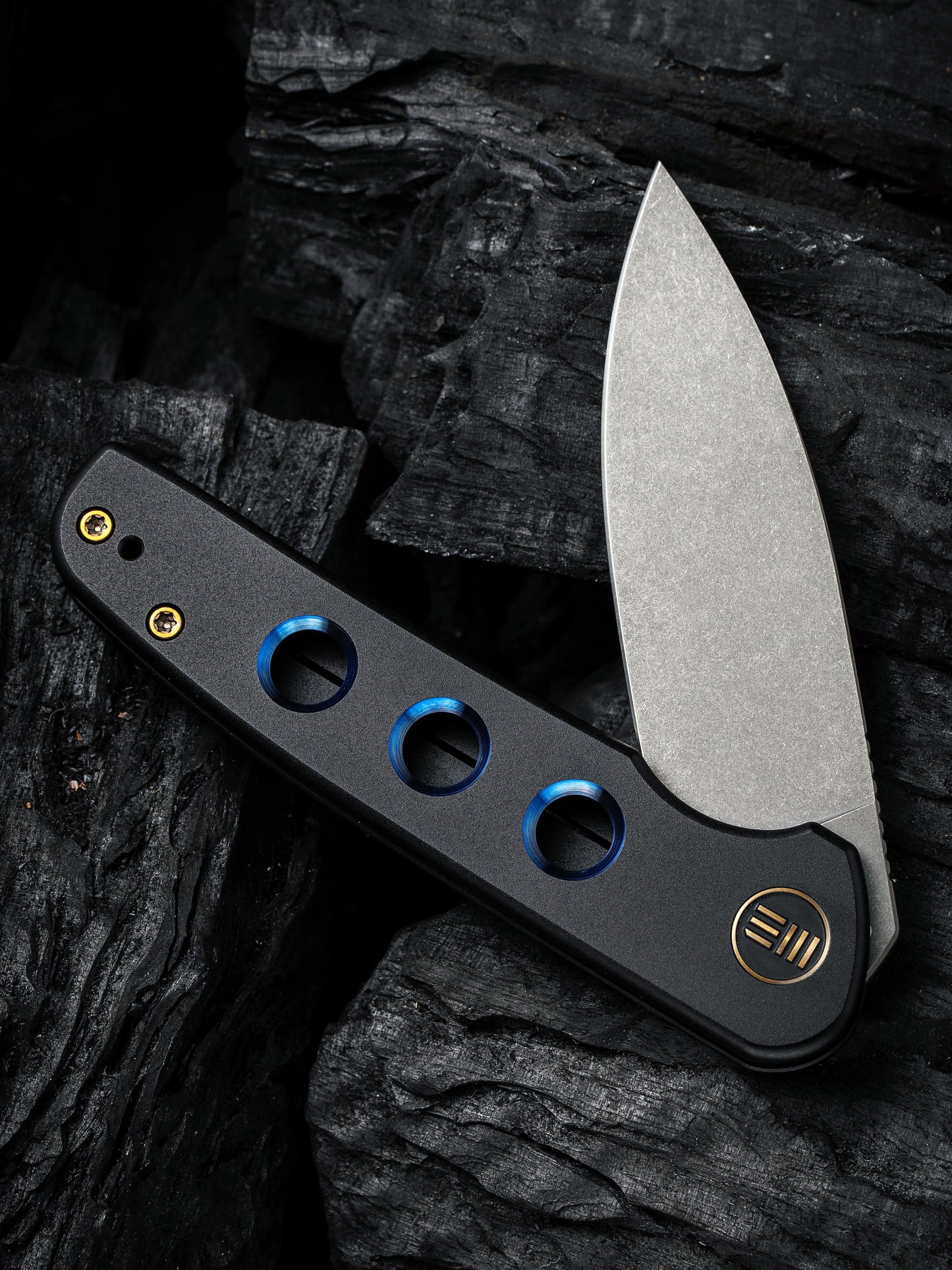 WE Shakan Limited Edition 2.97" CPM 20CV Black/Blue Titanium Folding Knife WE20052B-1