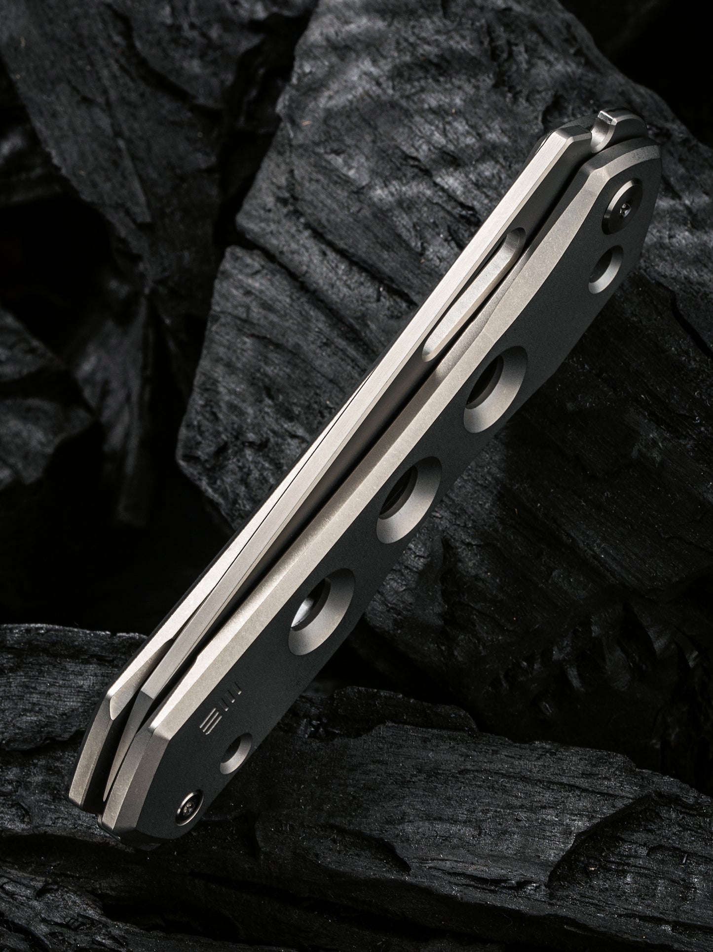 WE Snecx Vision R 3.54" CPM 20CV Gray Titanium Superlock Folding Knife WE21031-1