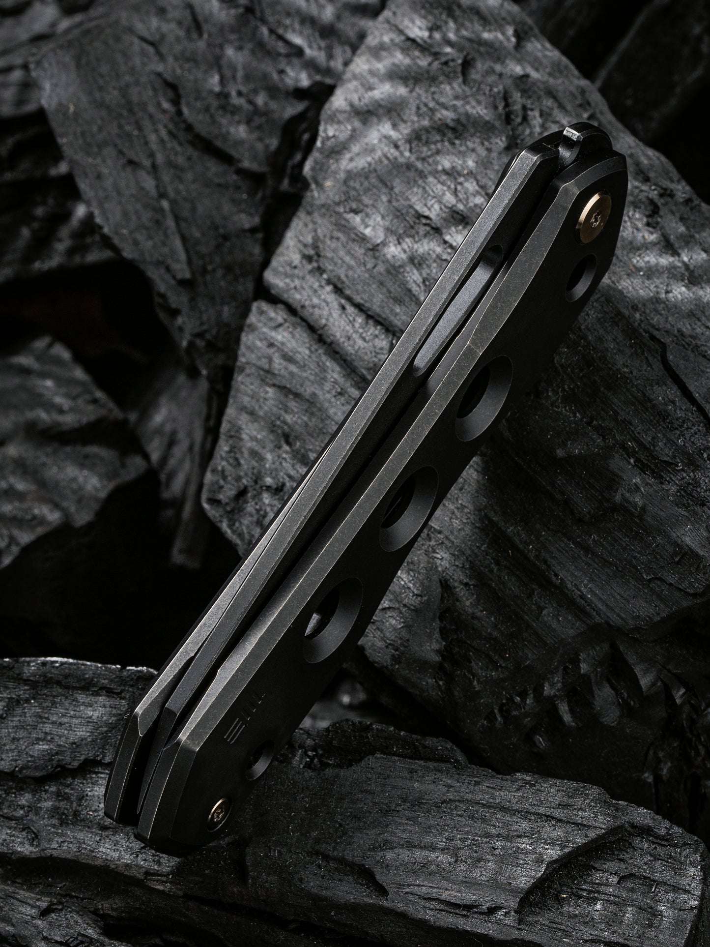 WE Snecx Vision R 3.54" CPM 20CV Black Titanium Superlock Folding Knife WE21031-2