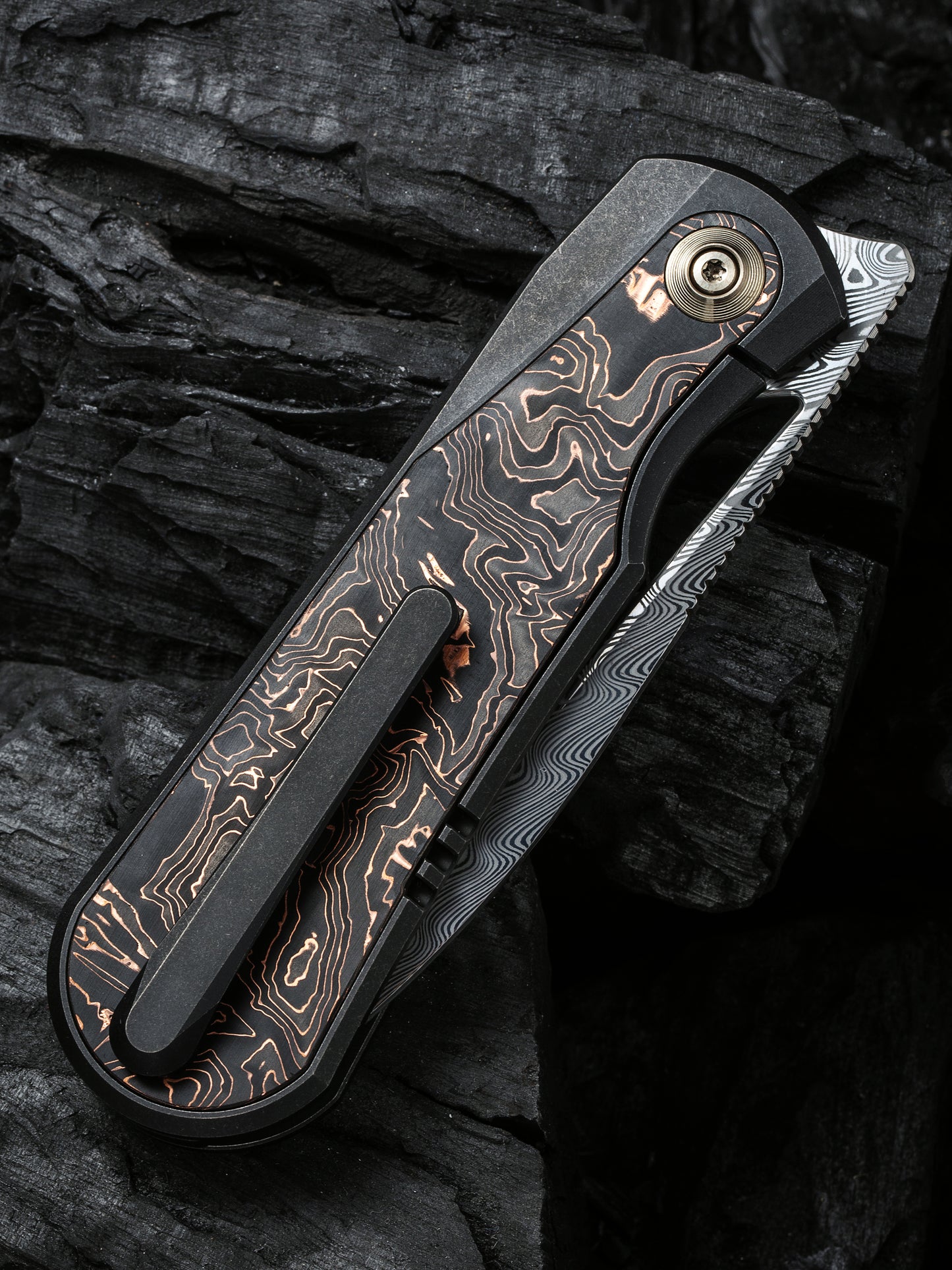 WE Baloo 3.31" Hakkapella Damasteel Copper Foil Carbon Fiber Titanium Folding Knife by Ostap Hel WE21033-DS1