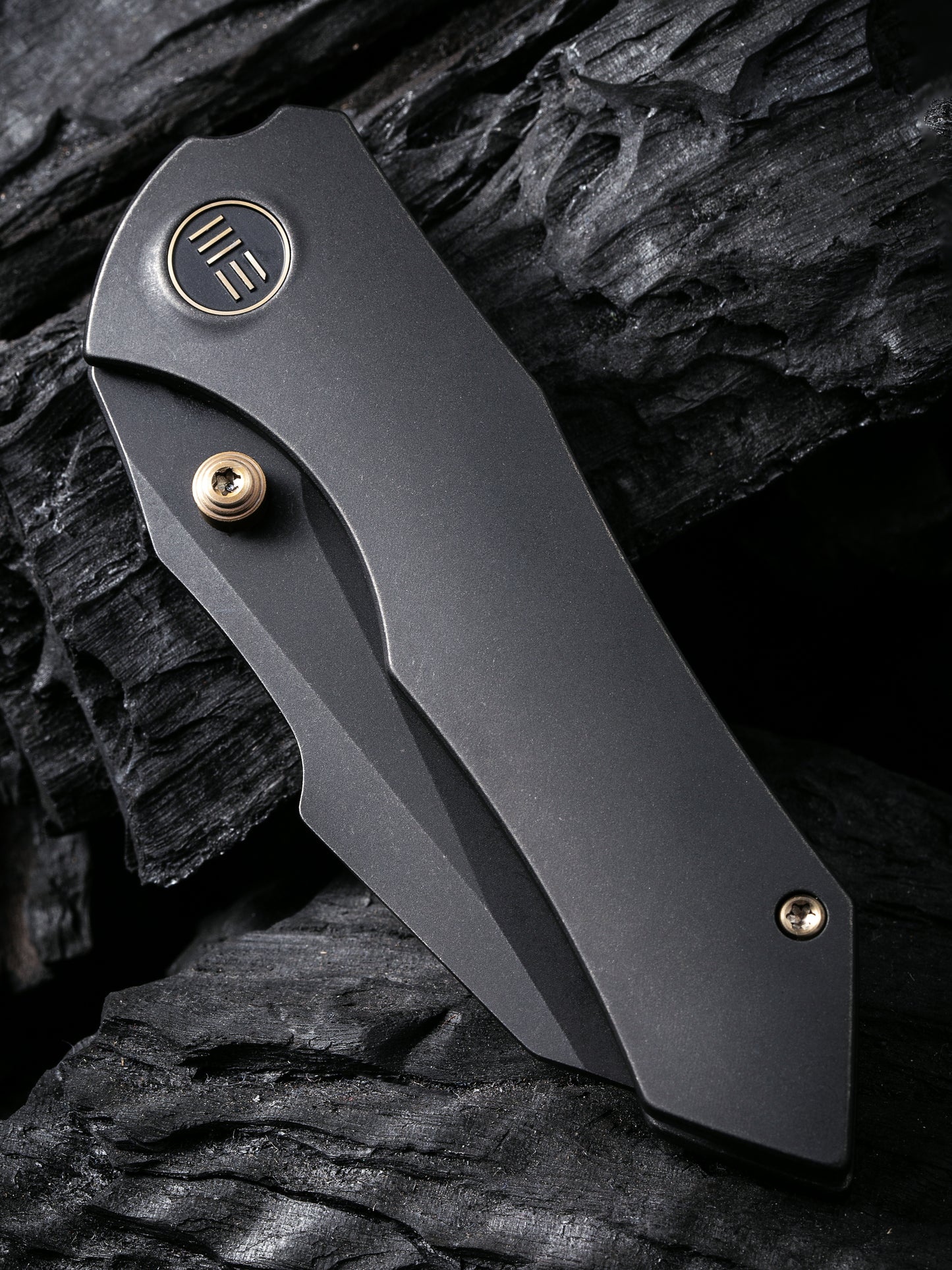 WE Knife High-Fin 2.98" CPM 20CV Black Stonewash Titanium Folding Knife WE22005-1