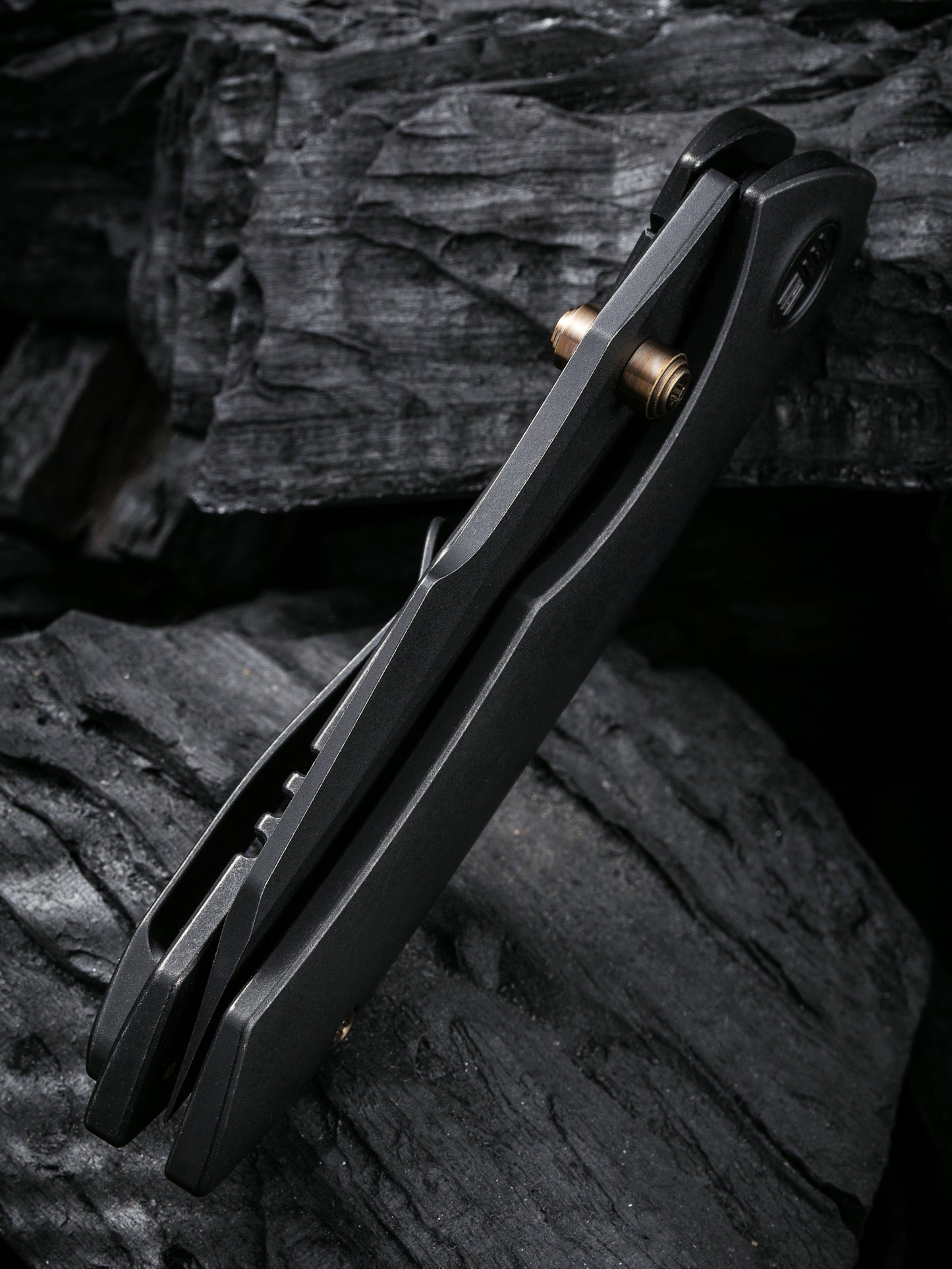 WE Knife High-Fin 2.98" CPM 20CV Black Stonewash Titanium Folding Knife WE22005-1