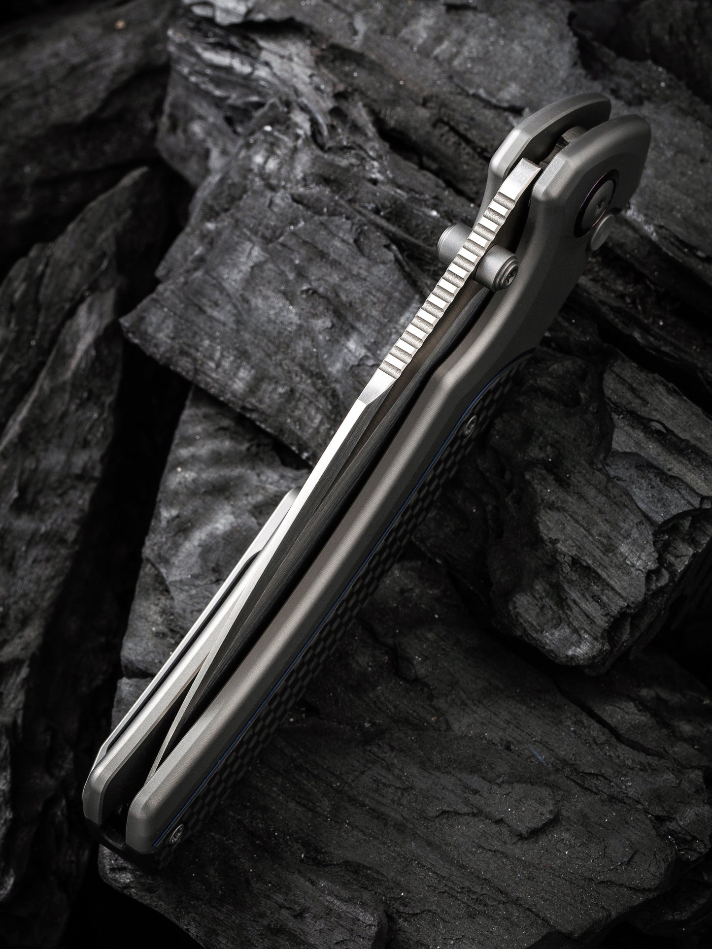 WE Ziffius Limited Edition 3.7" CPM 20CV Twill Carbon Fiber Integral Spacer Titanium Folding Knife by WE22024A-2