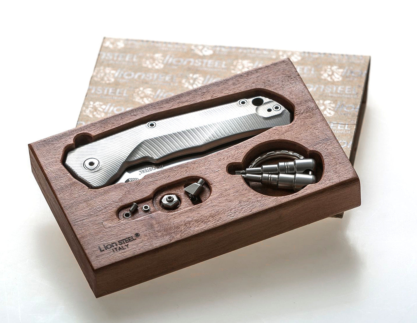 LionSteel TRE 2.91" M390 Titanium Folding Knife with Bronze Accents